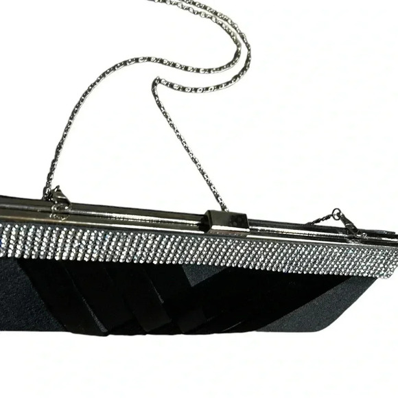 LAURA purse , women little black  clutch.Beads,shiny, weave,woven,silver chain - Picture 3 of 12